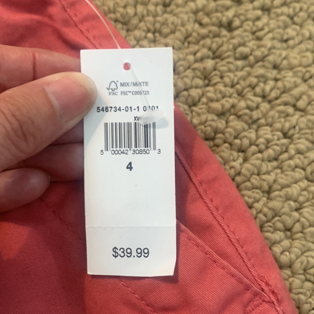 NWT: GAP Bermuda Shorts - Picture 7 of 11